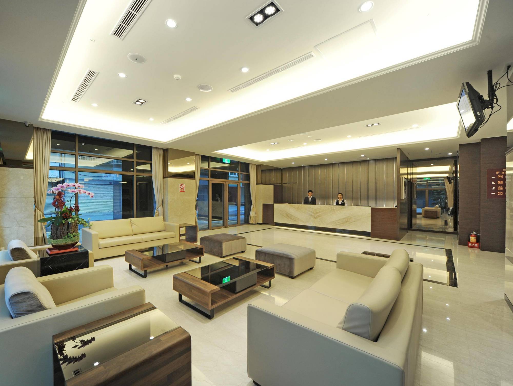 F Hotel - Hualien Экстерьер фото