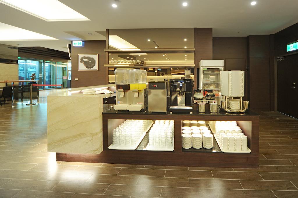 F Hotel - Hualien Экстерьер фото